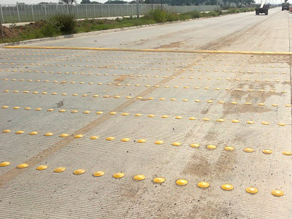 pavement markers